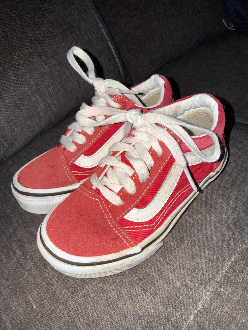 Vans Red Canvas Low-Top Shoes kids size 11